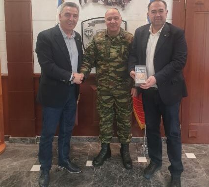 Αντιπροσωπεία του Τμήματος ΑΧΕΠΑ «ΟΡΦΕΥΣ» HJ-20 συναντήθηκε με τον Διοικητή του Δ Σώματος Στρατού